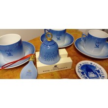 SET DI  N. 12  PEZZI ANNUALI  ROYAL COPENHAGEN 