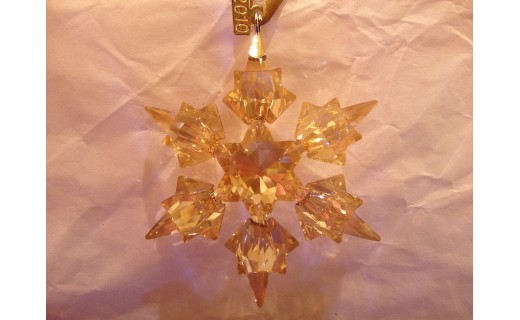 Christmas Ornament Annual Edition Gold 2010